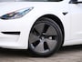 Tesla Model 3 Standard RWD Plus 60 kWh 238 Pk Automaat Navigatie / Camera's / Leer / Pano-dak / SOH 96,4%