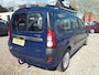 Dacia Logan MCV 1.6-16V Lauréate 7p. - Airco - 7 Persoons