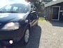 Dacia Logan MCV 1.6-16V Lauréate 7p. - Airco - 7 Persoons
