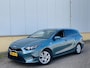 Kia Ceed Sportswagon 1.5T Mild Hybrid 160 pk automaat Dynamic Line Afneembare Trekhaak - Apple Carplay/ Android Auto - Stuurwielverwarming - Stoelverwarming - Achteruitrijcamera