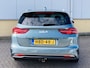 Kia Ceed Sportswagon 1.5T Mild Hybrid 160 pk automaat Dynamic Line Afneembare Trekhaak - Apple Carplay/ Android Auto - Stuurwielverwarming - Stoelverwarming - Achteruitrijcamera