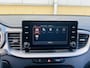 Kia Ceed Sportswagon 1.5T Mild Hybrid 160 pk automaat Dynamic Line Afneembare Trekhaak - Apple Carplay/ Android Auto - Stuurwielverwarming - Stoelverwarming - Achteruitrijcamera