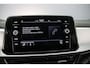 Volkswagen T-Roc Life Edition 1.5 TSI 150pk DSG Automaat Adaptive cruise control, Achteruitrijcamera, LED koplampen, App connect, Parkeersensoren, Airco, DAB, Radio