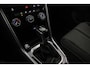 Volkswagen T-Roc Life Edition 1.5 TSI 150pk DSG Automaat Adaptive cruise control, Achteruitrijcamera, LED koplampen, App connect, Parkeersensoren, Airco, DAB, Radio