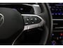 Volkswagen T-Roc Life Edition 1.5 TSI 150pk DSG Automaat Adaptive cruise control, Achteruitrijcamera, LED koplampen, App connect, Parkeersensoren, Airco, DAB, Radio