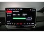 Volkswagen ID.3 Pro 204pk Automaat Adaptive cruise control, Achteruitrijcamera, LED matrix koplampen, Navigatie, Stuurwiel verwarmd, Parkeersensoren, Stoelverwarming
