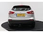 Nissan Qashqai 1.3 DIG-T Visia (TREKHAAK, STOELVERWARMING, CARPLAY, CRUISE CONTROL, PARKEERSENSOREN)
