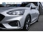 Ford Focus 1.5 EcoBoost Titanium|ST uitgevoerd|Parkeersensoren|Trekhaak|