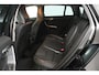 Volvo V60 1.6 T3 R-Design (TREKHAAK, STOELVERWARMING, NAVIGATIE, CAMERA, PARKEERSENSOREN)