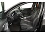 Volvo V60 1.6 T3 R-Design (TREKHAAK, STOELVERWARMING, NAVIGATIE, CAMERA, PARKEERSENSOREN)