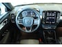 Volvo XC40 T4 Plug-in hybrid Core Bright | Verwarmbare voorstoelen en stuurwiel | Apple carplay/Android auto | Elektrische achterklep | Keyless | 18 inch Lichtmetalen velgen