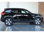 Volvo XC40 T4 Plug-in hybrid Core Bright | Verwarmbare voorstoelen en stuurwiel | Apple carplay/Android auto | Elektrische achterklep | Keyless | 18 inch Lichtmetalen velgen