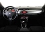 Alfa Romeo Giulietta 1.4 T Distinctive All-Seasons | Climate | Lichtmetaal | Cruise.