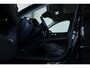 Volvo XC60 2.0 T8 Plug-in hybrid AWD Plus Dark | Panoramadak | Semi-Electrische Wegklapbare trekhaak | Longe Range | Google Infotainment | Parkeercamera | Parkeersensoren voor + achter | Stoelverwarming | Dealeronderhouden