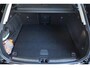 Volvo XC60 2.0 T8 Plug-in hybrid AWD Plus Dark | Panoramadak | Semi-Electrische Wegklapbare trekhaak | Longe Range | Google Infotainment | Parkeercamera | Parkeersensoren voor + achter | Stoelverwarming | Dealeronderhouden