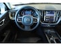 Volvo XC60 2.0 T8 Plug-in hybrid AWD Plus Dark | Panoramadak | Semi-Electrische Wegklapbare trekhaak | Longe Range | Google Infotainment | Parkeercamera | Parkeersensoren voor + achter | Stoelverwarming | Dealeronderhouden