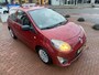 Renault Twingo 1.2-16V Collection | €500,- KORTING | airco Mp3