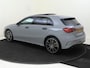 Mercedes-Benz A-klasse 250 e Business Solution AMG Panoramadak / Memory Seats / 360 Camera / Keyless / 19'' velgen / Nightpakket / Sfeerverlichting / Alpine grey /