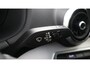 Audi Q2 35 TFSI S Edition | Stoelverwarming | Adaptive cruise | Zwart optiek |
