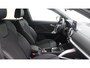 Audi Q2 35 TFSI S Edition | Stoelverwarming | Adaptive cruise | Zwart optiek |
