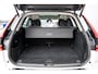 Volvo XC60 2.0 T6 Plug-in hybrid AWD Ultimate Dark | Trekhaak | Luchtvering | 360° Camera | Bowers & Wilkins | Head-Up Display | Stoelverwarming voor & achter | Stuurverwarming |