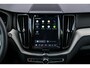 Volvo XC60 2.0 T6 Plug-in hybrid AWD Ultimate Dark | Trekhaak | Luchtvering | 360° Camera | Bowers & Wilkins | Head-Up Display | Stoelverwarming voor & achter | Stuurverwarming |
