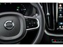 Volvo XC60 2.0 T6 Plug-in hybrid AWD Ultimate Dark | Trekhaak | Luchtvering | 360° Camera | Bowers & Wilkins | Head-Up Display | Stoelverwarming voor & achter | Stuurverwarming |