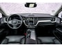 Volvo XC60 2.0 T6 Plug-in hybrid AWD Ultimate Dark | Trekhaak | Luchtvering | 360° Camera | Bowers & Wilkins | Head-Up Display | Stoelverwarming voor & achter | Stuurverwarming |