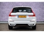 Volvo XC60 2.0 T6 Plug-in hybrid AWD Ultimate Dark | Trekhaak | Luchtvering | 360° Camera | Bowers & Wilkins | Head-Up Display | Stoelverwarming voor & achter | Stuurverwarming |