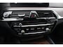 BMW 5-Serie 530e iPerformance High Exe. M Sport / Schuifdak / 360Camera / Head-up / Alcantara / 20'' / CarPlay / Dodehoek / DAB / ACC