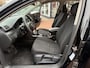 Volkswagen Passat Variant 1.6 FSI Highline Business | €250,- KORTING | 6vers