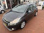 Peugeot 208 1.2 VTi Envy | €250,- KORTING | navi airco