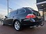 BMW 5-Serie Touring 525i | €250,- KORTING | Business Line Edition II vol o