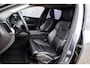 Volvo XC60 2.0 T5 Momentum | Trekhaak | Adaptive Cruise Control | Lederen bekleding | Dode hoek detectie BLIS | Camera | Android Auto / Apple CarPlay | DAB+ radio | 19 inch velgen | LED koplampen |