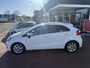 Kia Rio 1.2 CVVT ExecutiveLine | €250,- KORTING | camera