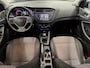 Hyundai i20 1.2 i-Drive Cool / Carplay / Camera / PDC achter / Stoel- & Stuurwielverwarming