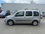 Renault Kangoo 1.2 TCe Rolstoelauto 3+1 Automaat - Bodemverlaging - Navigatie/R-link - 1e Eigenaar - Rolstoelvervoer
