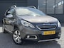 Peugeot 2008 1.2 PureTech Allure 2e Eigenaar,Pano,Navi,Trekhaak,110pk,Clima,Cruise,Pdc,Halfleder,Lm velgen,N.A.P,Apk tot 06-2027