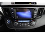 Toyota RAV4 2.5 Hybrid AWD Style | elektrisch bedienbare achterklep | Stoel verwarming | parkeersensor voor en achter |