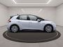 Volkswagen ID.3 204 PK Life 58 kWh, Stoelverwarming, Stuurverwarming, Adap. Cruise Control