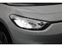 Volkswagen ID.3 204 PK Life 58 kWh, Stoelverwarming, Stuurverwarming, Adap. Cruise Control