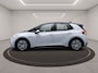 Volkswagen ID.3 204 PK Life 58 kWh, Stoelverwarming, Stuurverwarming, Adap. Cruise Control