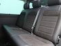 Volkswagen Transporter 2.0 TDI L2H1 DC 4Motion Highline Caravelle, Schuifdak, Trekhaak, Memorystoel, Adaptieve Cruise Controle, Achteruitrijcamera, Standkachel, Elektr. Achterklep, 17" LM Velgen