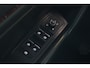 Volkswagen T-Roc 1.5 TSI Sport R-Line Virtual Cockpit | Elektr. Klep | Carplay | Navi | Bluetooth | Adapt. Cruise | 17" LMV | PDC V+A
