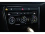 Volkswagen T-Roc 1.5 TSI Sport R-Line Virtual Cockpit | Elektr. Klep | Carplay | Navi | Bluetooth | Adapt. Cruise | 17" LMV | PDC V+A