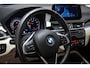 BMW X1 sDrive18i High Executive Edition | XLINE / PARKING- PACK | HEAD UP | LEDER | STOELVERWARMING | CAMERA | 18"
