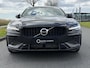 Volvo V60 2.0 T8 Plug-in hybrid AWD Ultra Dark | SOH 100% | Stoelverwarming V+A | Panoramadak | Apple Carplay/Android Auto | Harman/Kardon | 360 camera | HUD | LED | DAB |