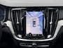 Volvo V60 2.0 T8 Plug-in hybrid AWD Ultra Dark | SOH 100% | Stoelverwarming V+A | Panoramadak | Apple Carplay/Android Auto | Harman/Kardon | 360 camera | HUD | LED | DAB |