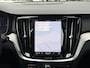 Volvo V60 2.0 T8 Plug-in hybrid AWD Ultra Dark | SOH 100% | Stoelverwarming V+A | Panoramadak | Apple Carplay/Android Auto | Harman/Kardon | 360 camera | HUD | LED | DAB |