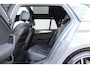 BMW 5-Serie Touring 530i /M-sport/camera/leder/20inch/Pano